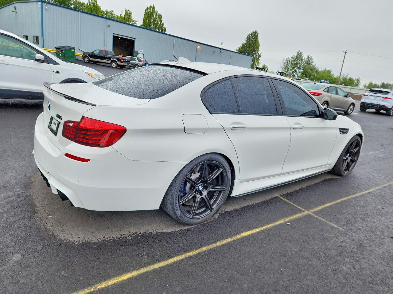 2014 BMW M5 - Фото 3