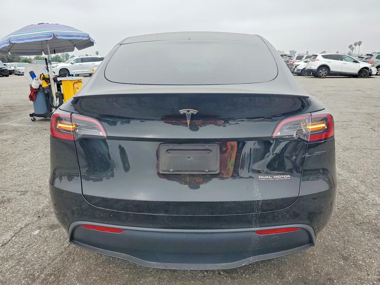 2024 Tesla Model Y - Image 6