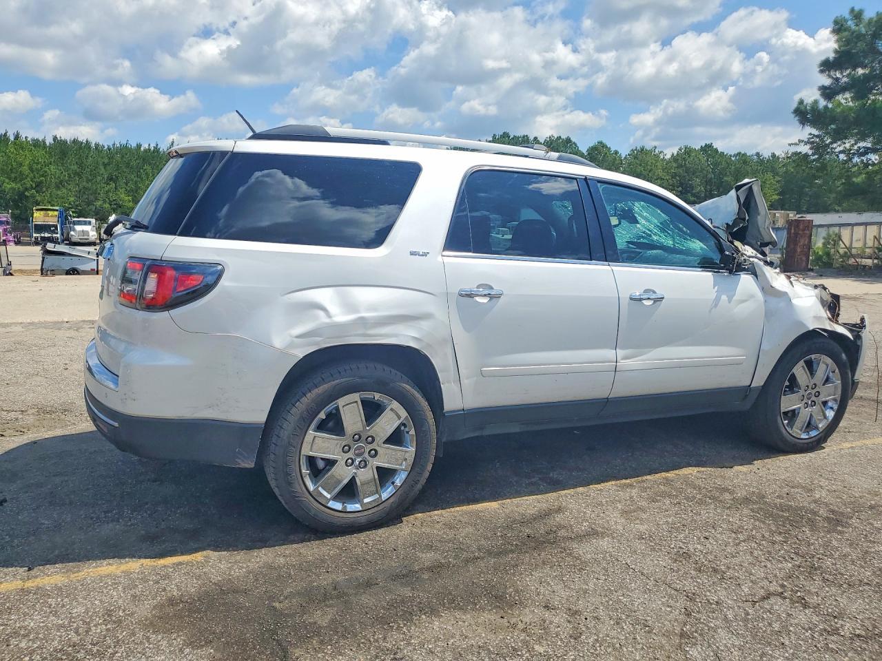 2017 GMC Acadia Limited Slt-2 - Image 3