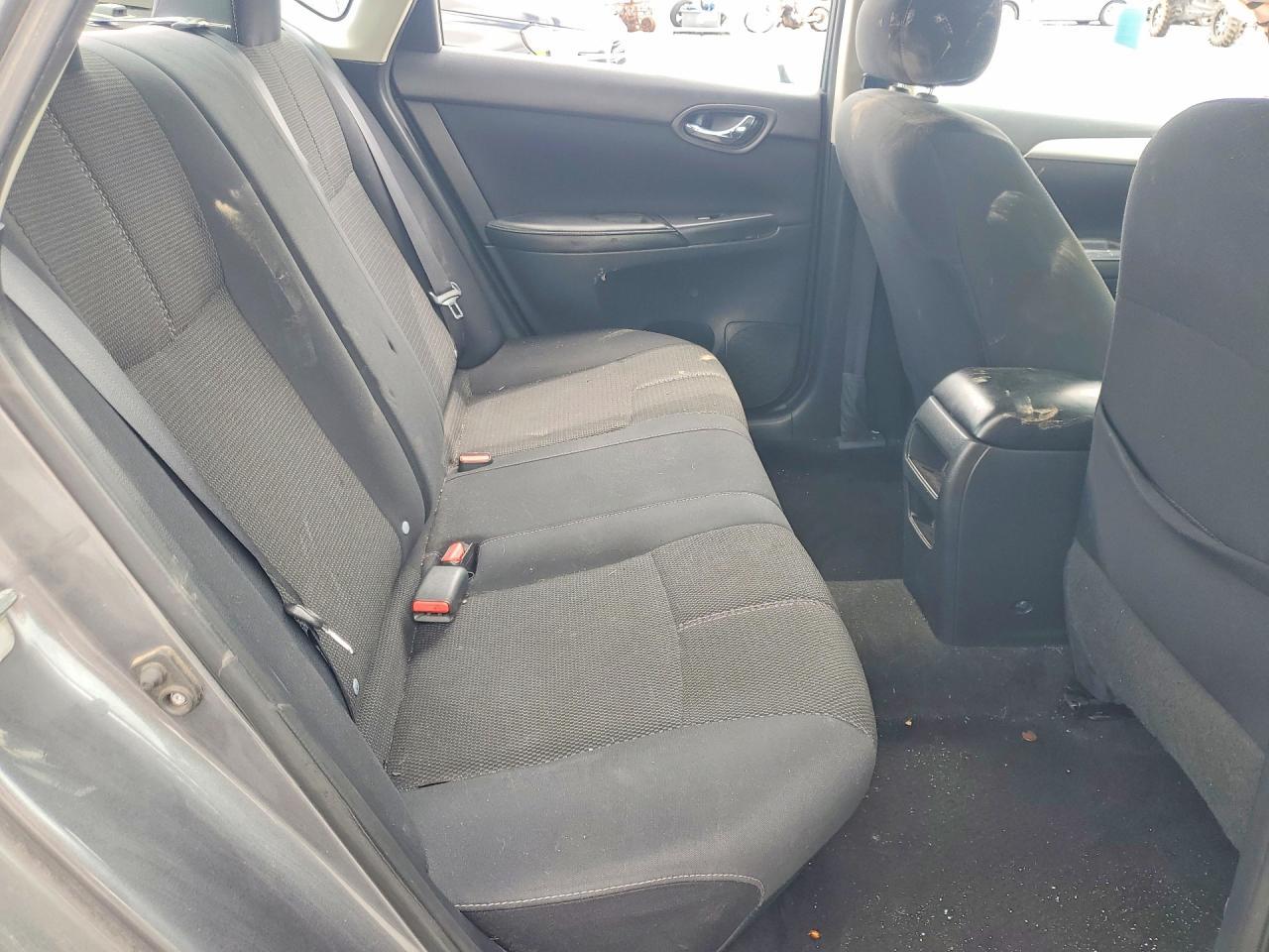 2016 Nissan Sentra S - Фото 3