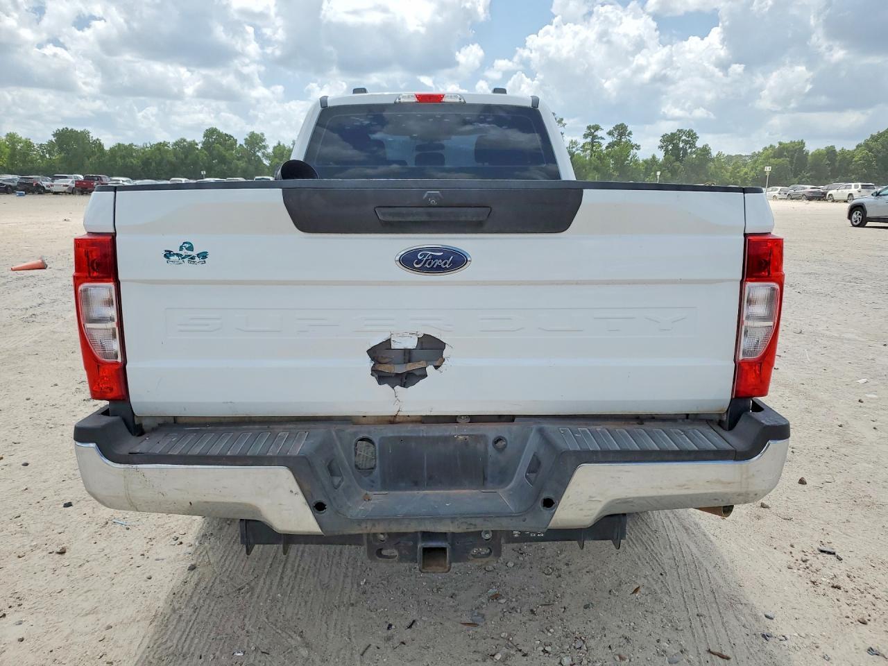 2021 Ford F250 Super Duty - Фото 6
