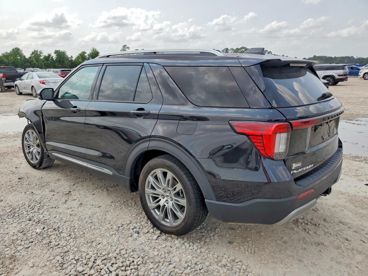 2025 Ford Explorer Platinum - Фото 2