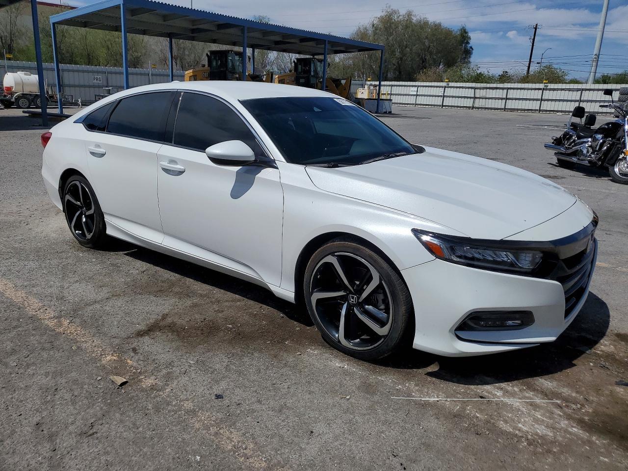 2020 Honda Accord Sport - Image 4