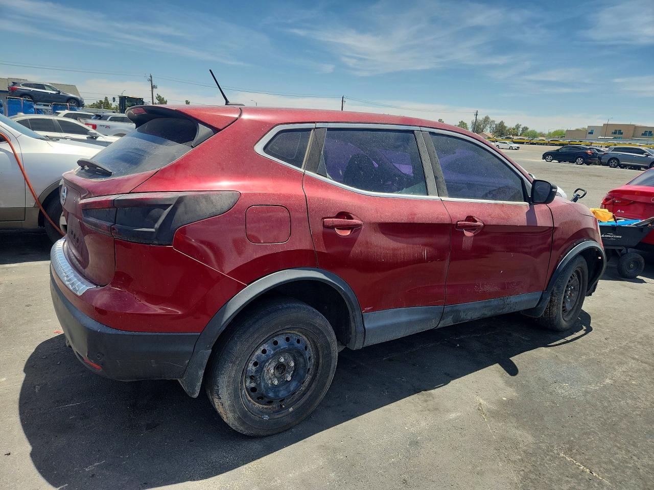 2020 Nissan Rogue Sport S - Image 3