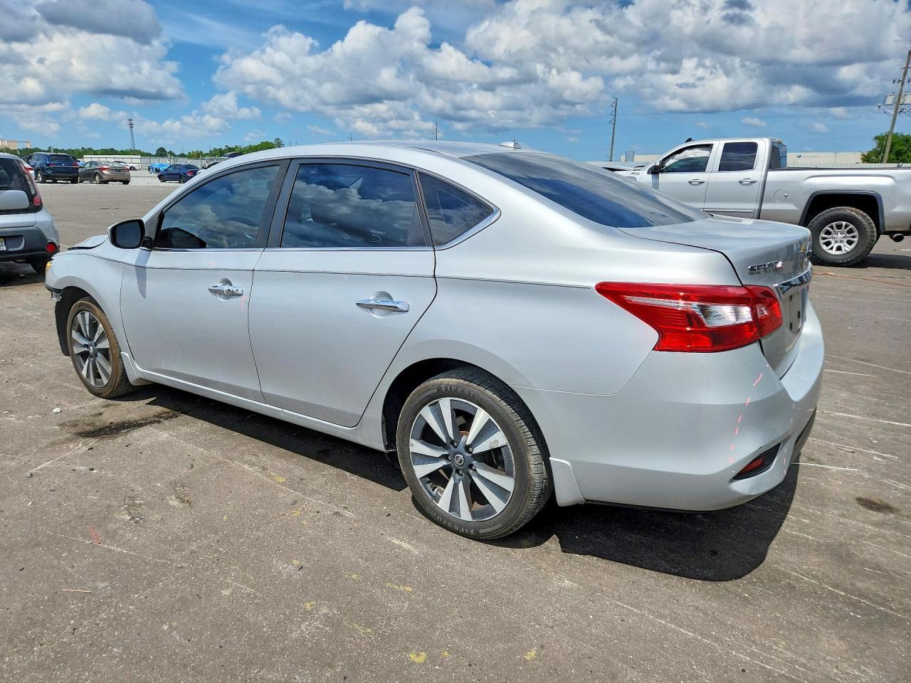 2019 Nissan Sentra Sv - Фото 2