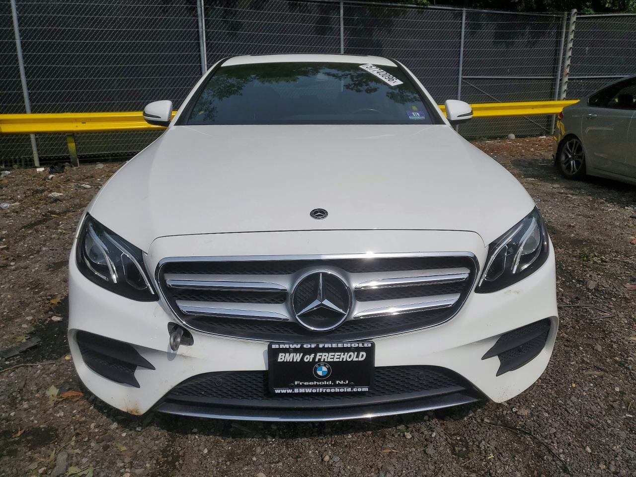 2018 Mercedes-Benz E 300 4Matic - Image 5