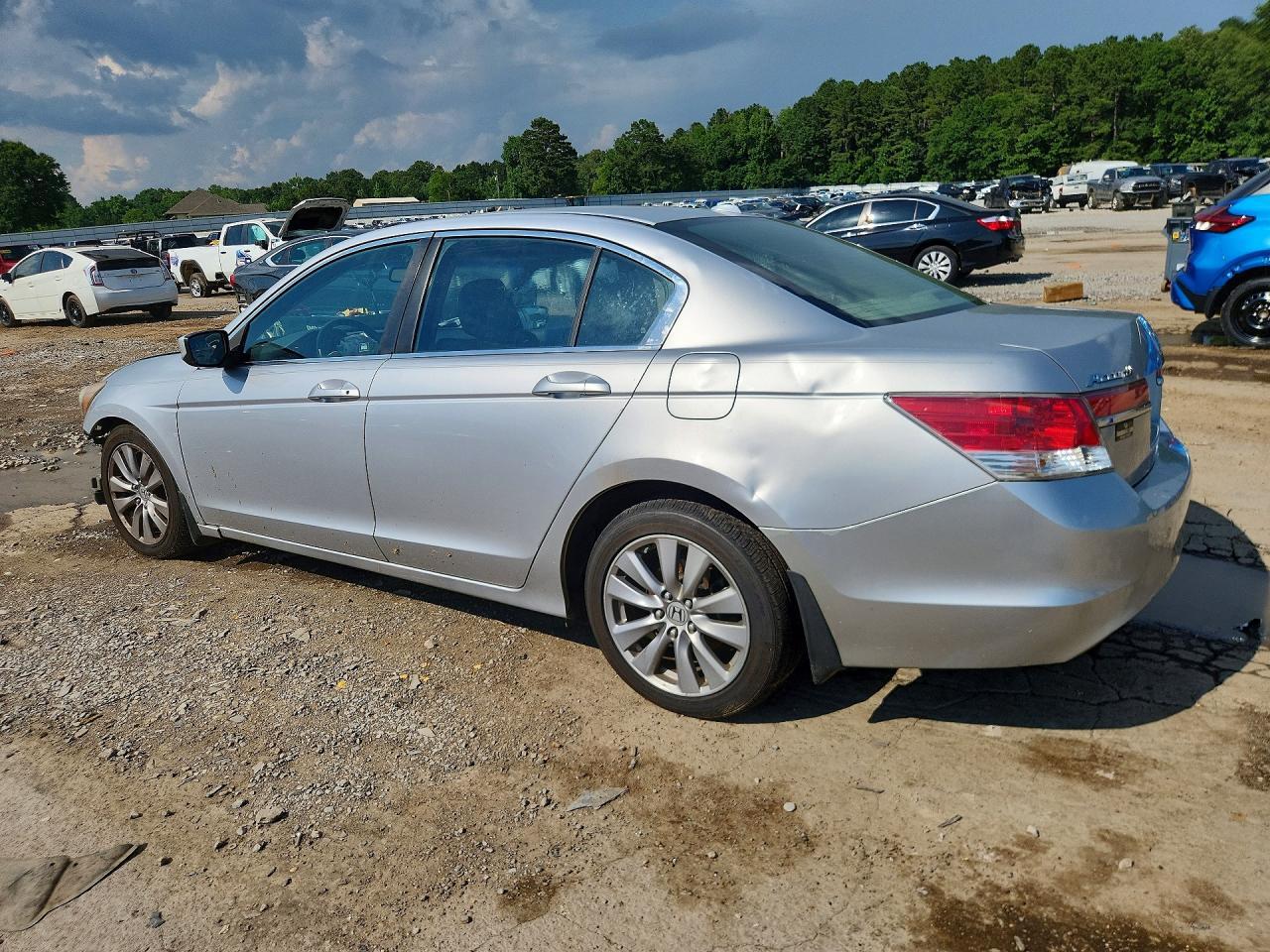 2012 Honda Accord Exl - Image 2