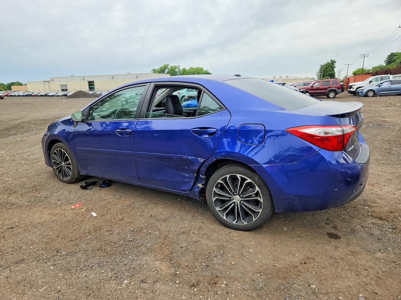 2015 Toyota Corolla S Plus - Фото 2