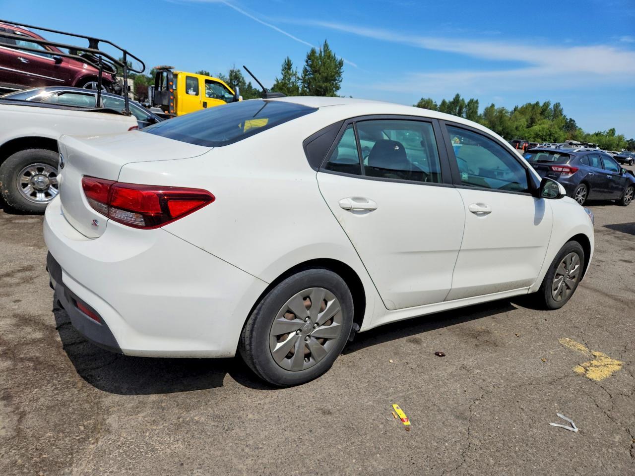 2019 Kia Rio S - Фото 3
