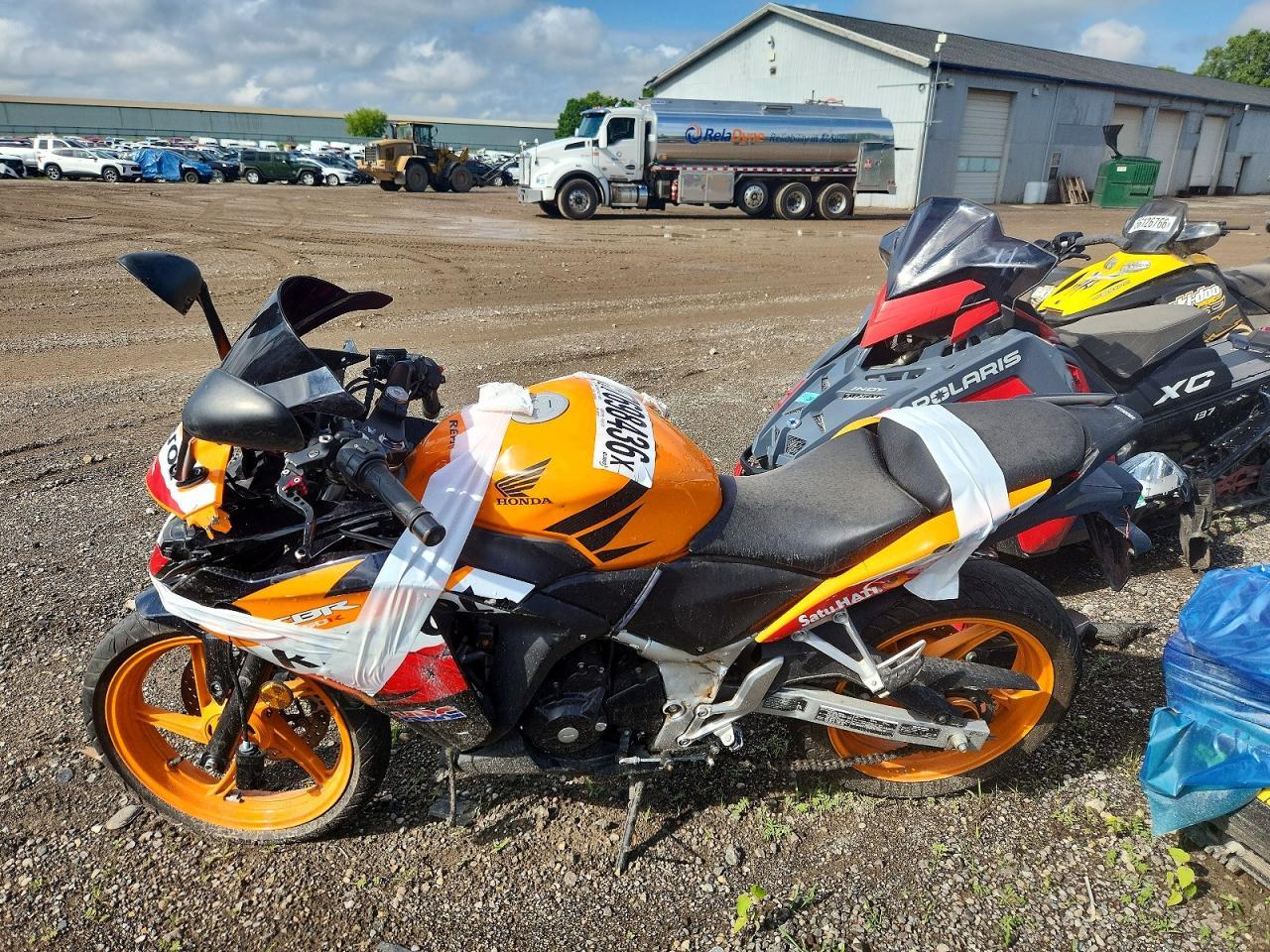 2013 Honda Cbr250 R - Фото 3