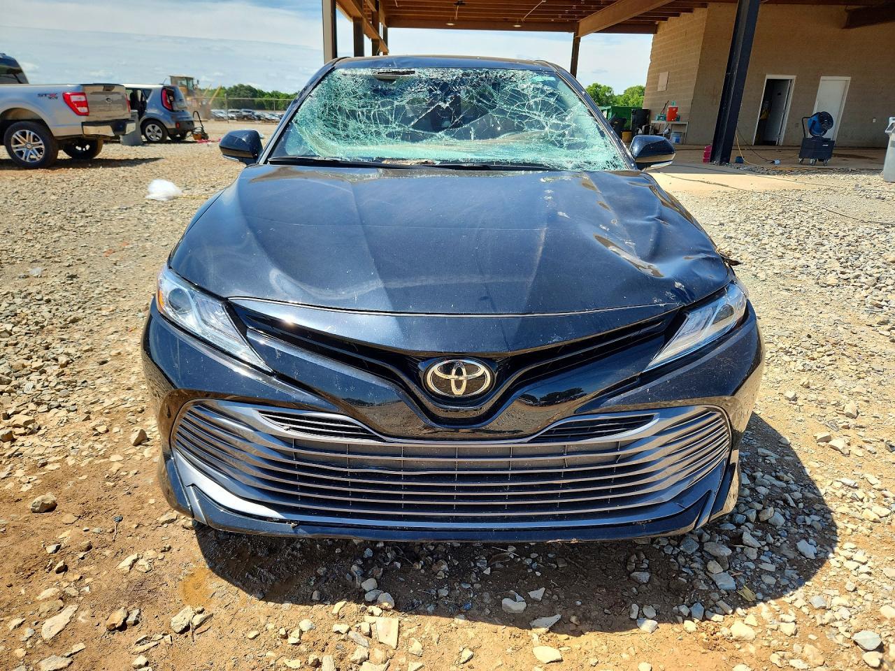 2020 Toyota Camry Xle - Фото 5