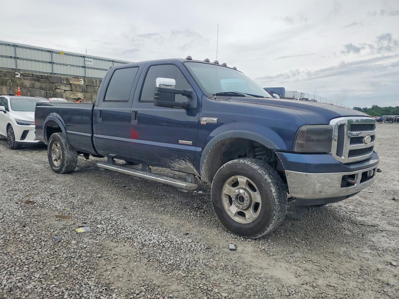 2005 Ford F250 Super Duty - Image 4