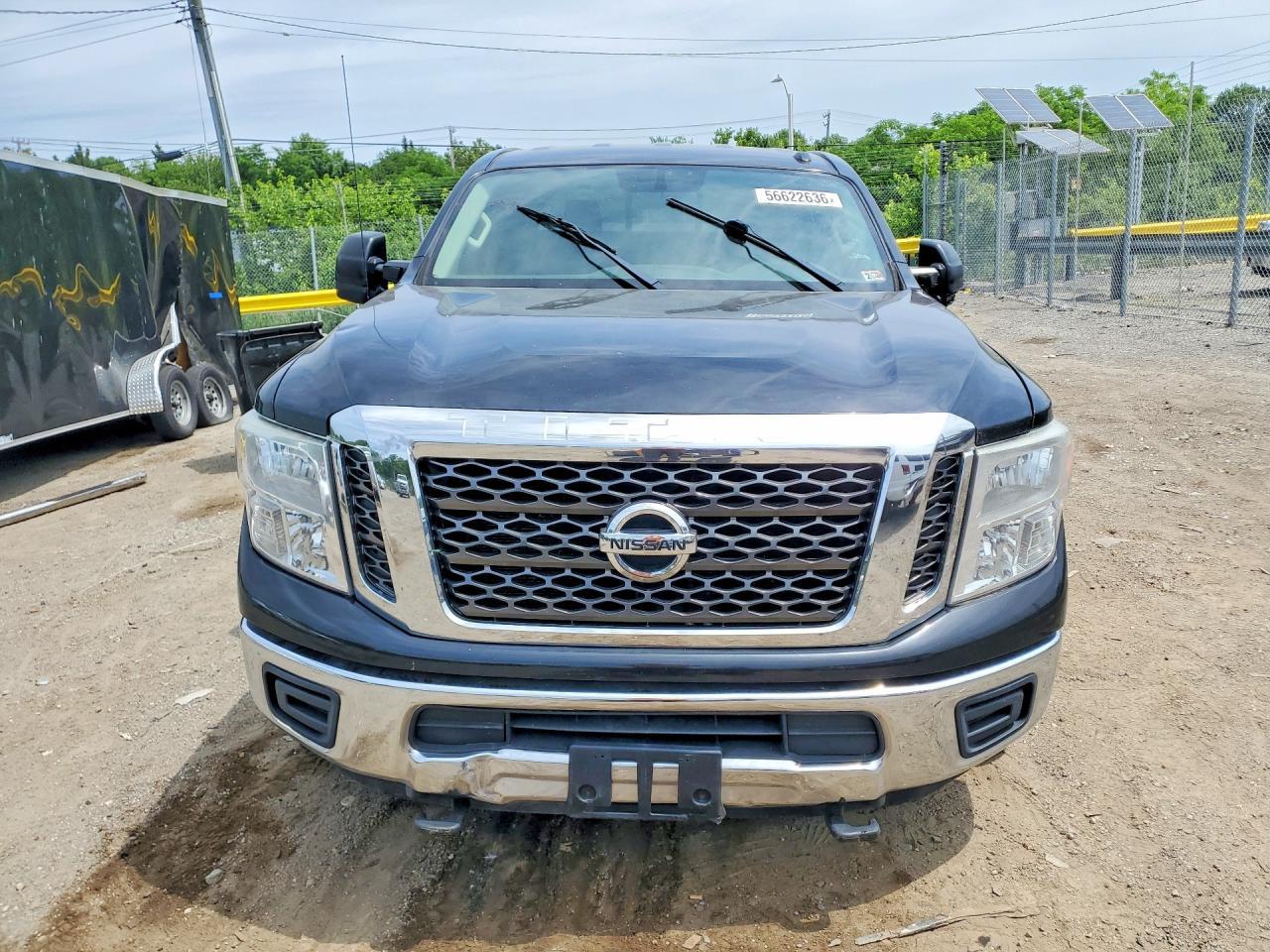 2017 Nissan Titan Xd Sv - Image 5