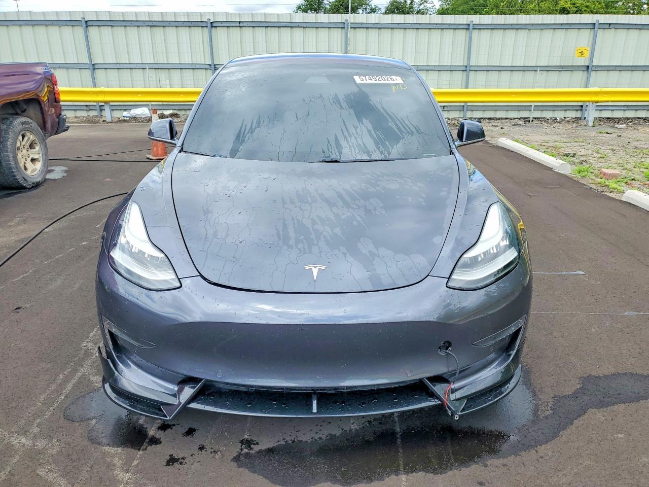 2018 Tesla Model 3 - Фото 5