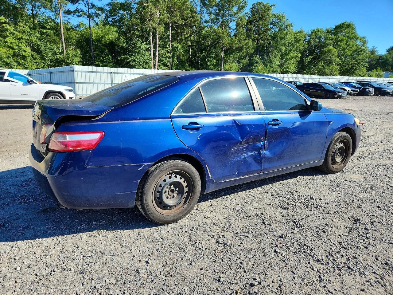 2007 Toyota Camry Le - Фото 3