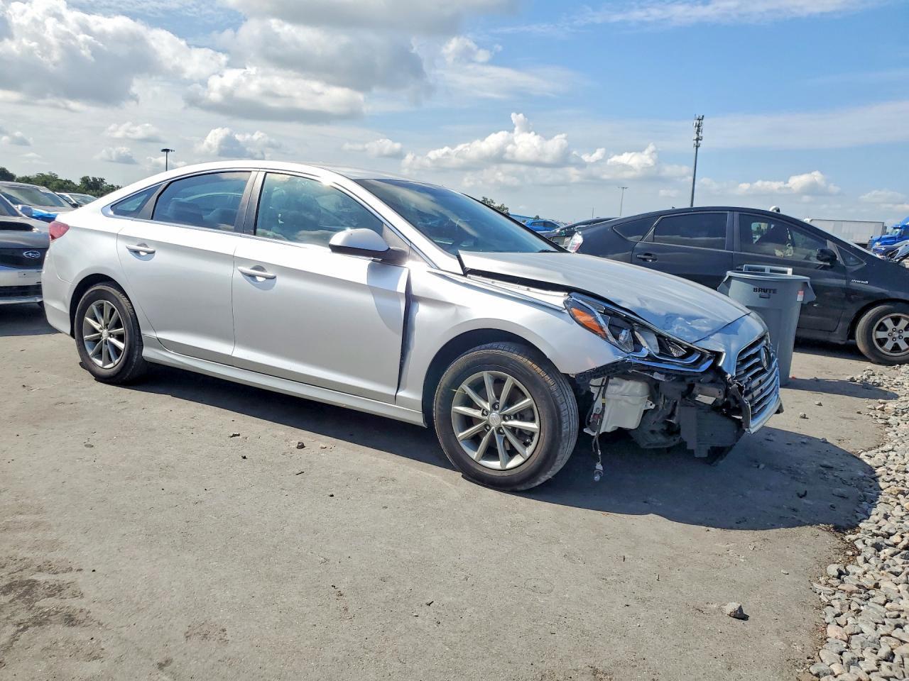 2019 Hyundai Sonata Se - Фото 4