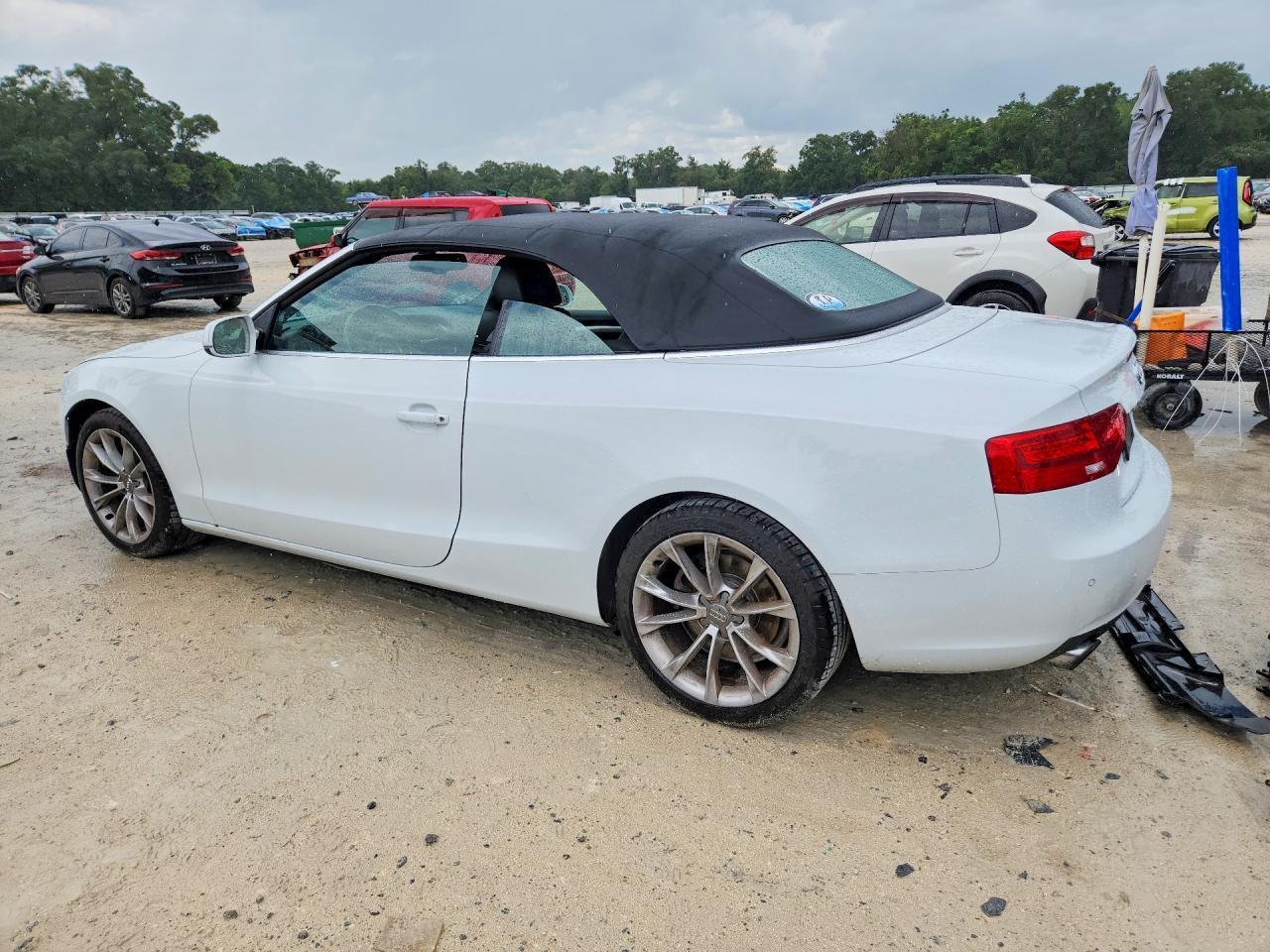 2013 Audi A5 Premium Plus - Фото 2