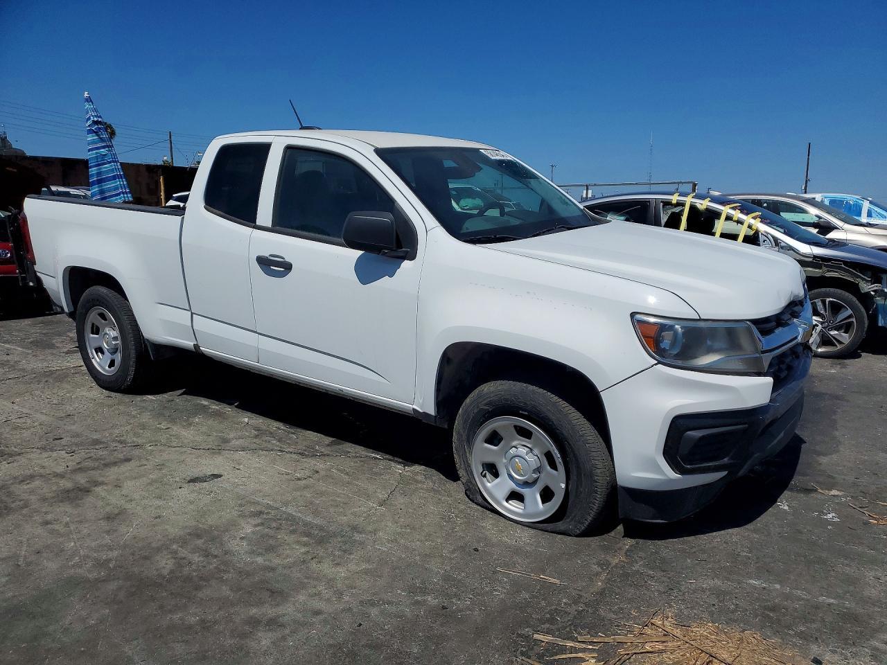 2022 Chevrolet Colorado - Image 4