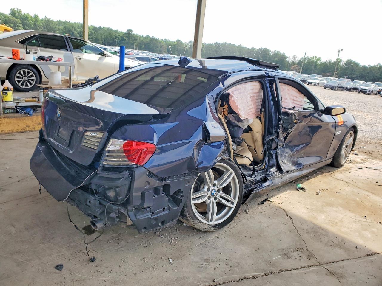 2014 BMW 535 I - Фото 3