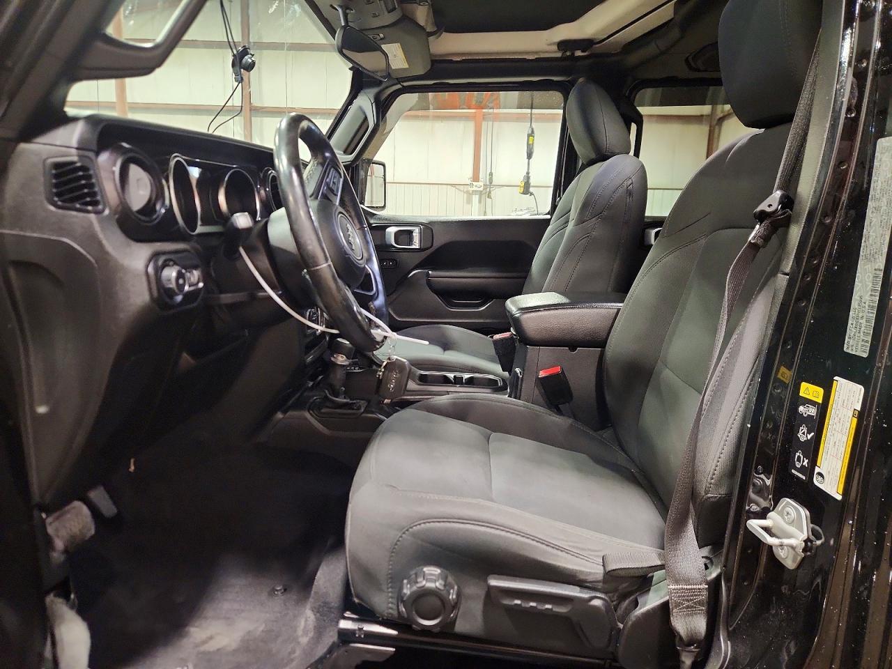 2021 Jeep Wrangler Unlimited Sport - Фото 7