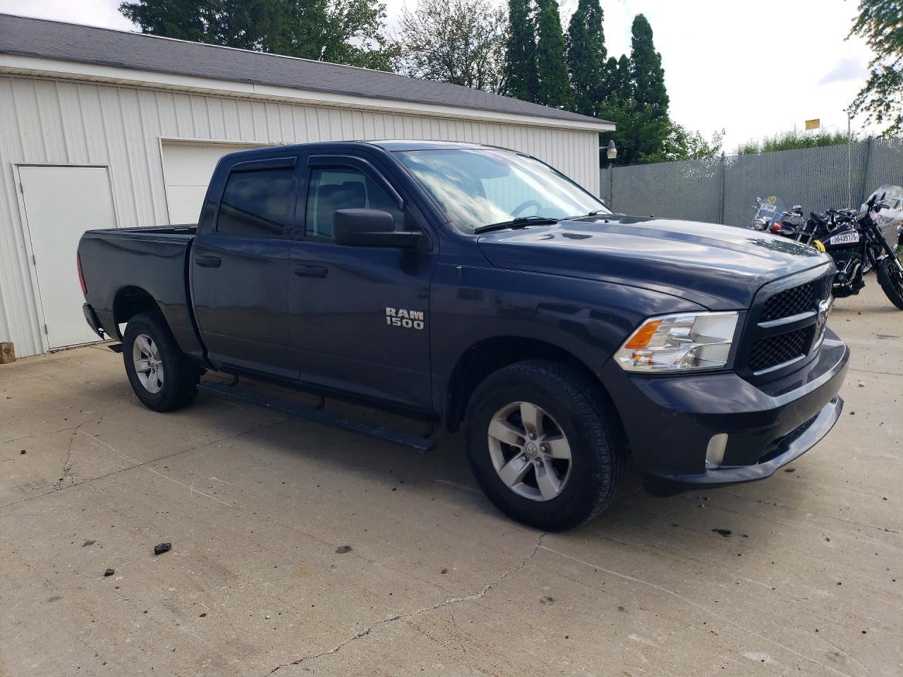 2016 Ram 1500 St - Image 4