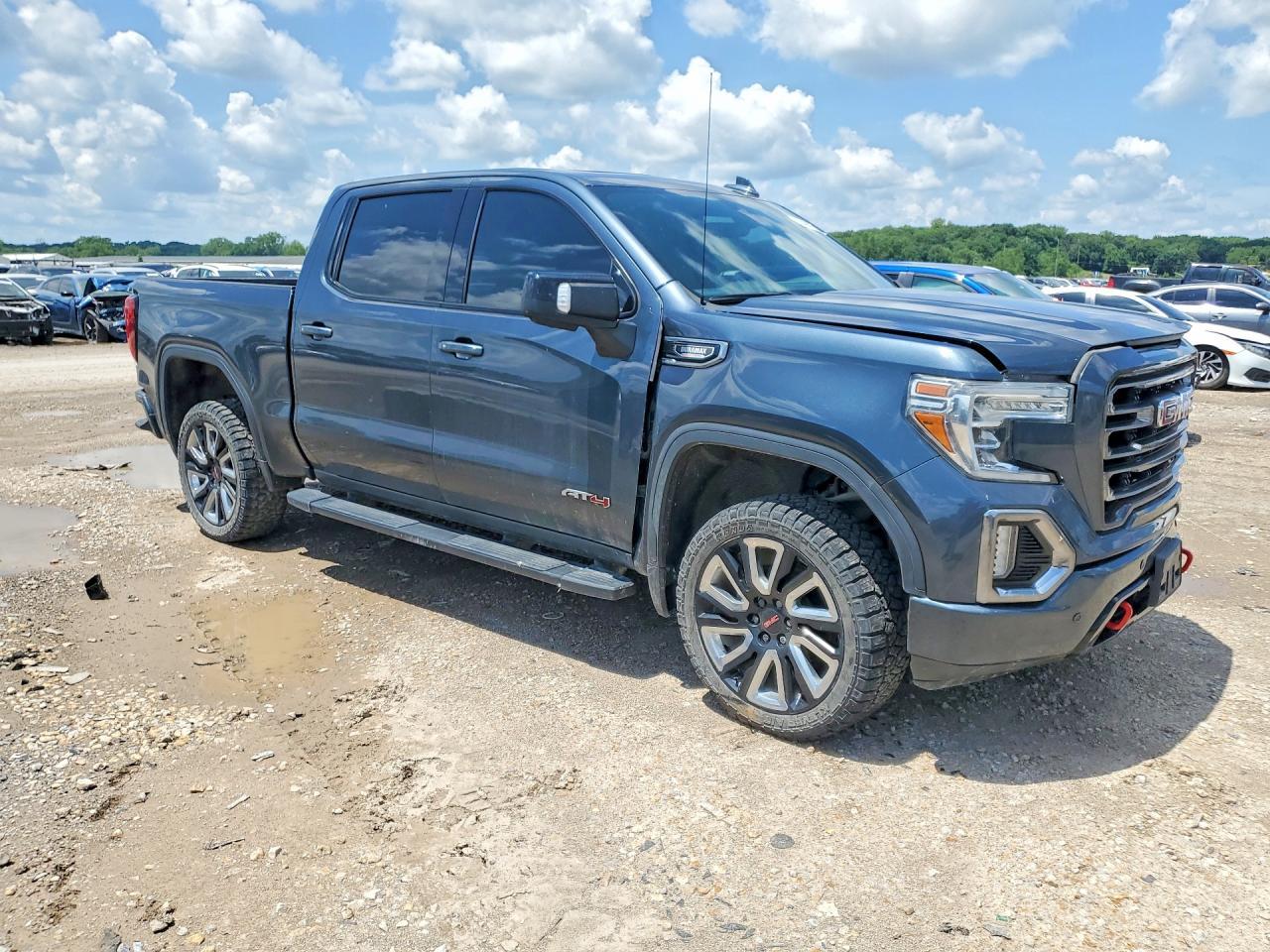 2020 GMC Sierra K1500 At4 - Фото 4