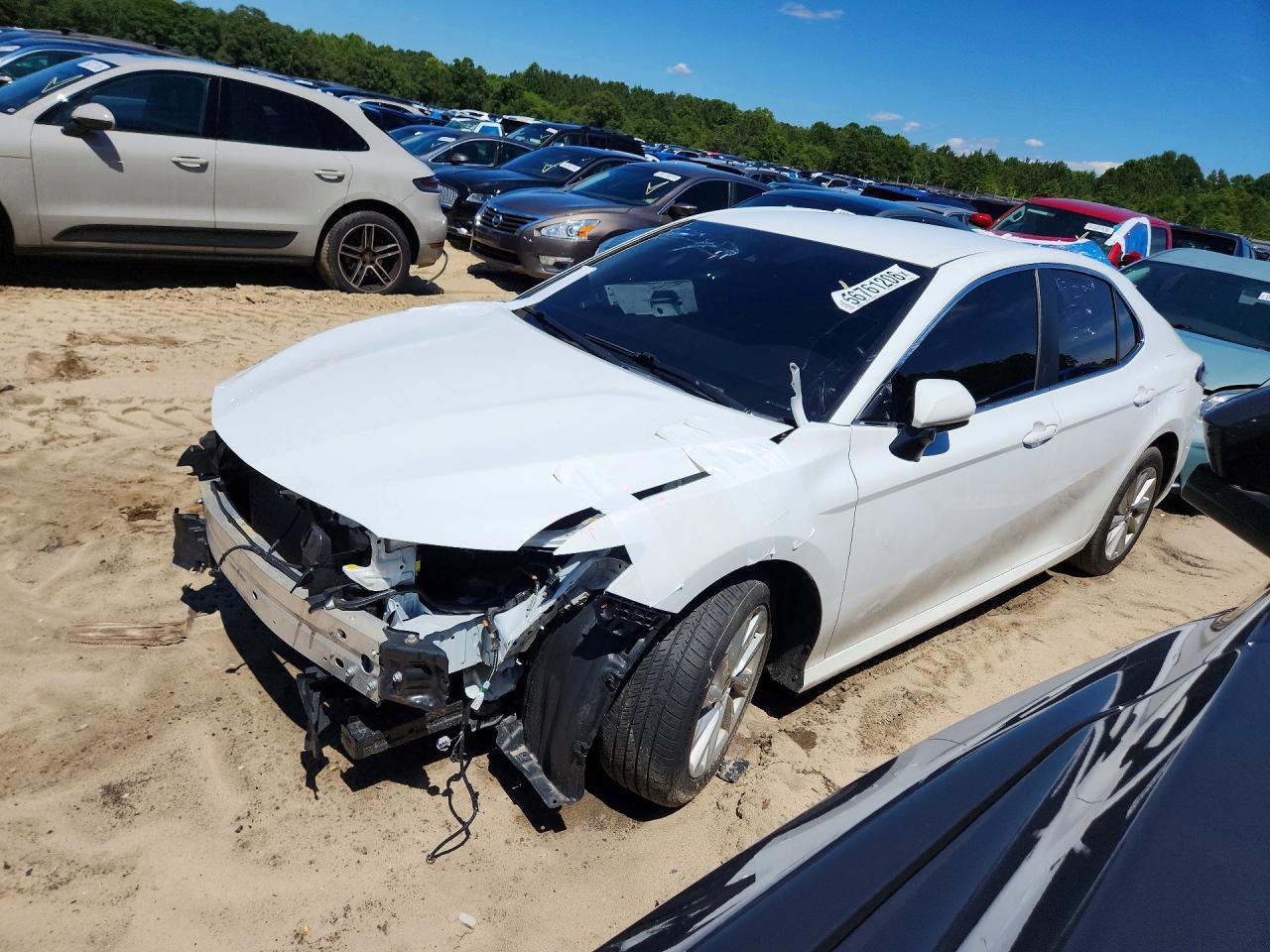 2022 Toyota Camry Le