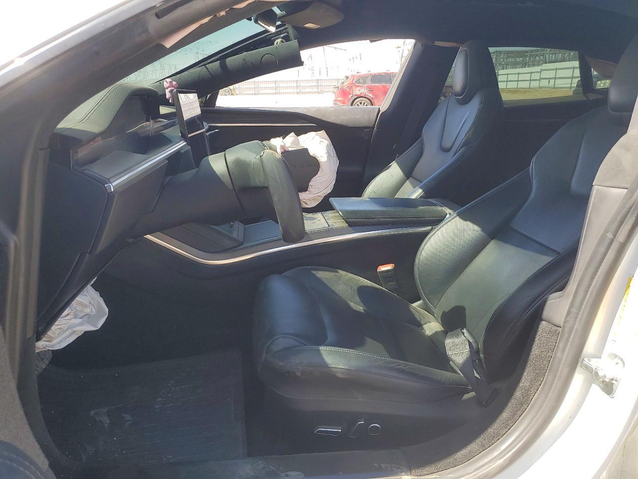 2021 Tesla Model S - Фото 7