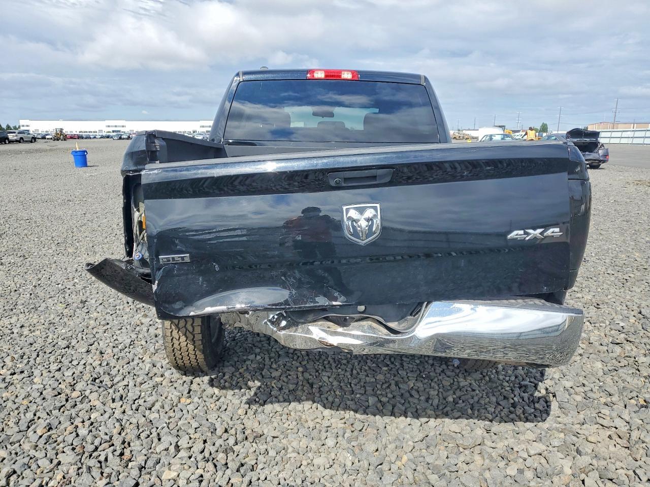 2021 Ram 1500 Classic Slt - Image 6
