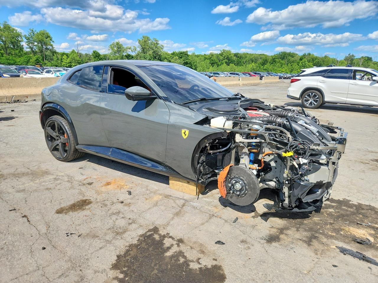 2026 Ferrari Purosangue - Фото 4