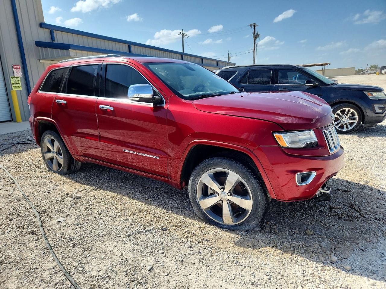 2015 Jeep Grand Cherokee Overland - Image 4