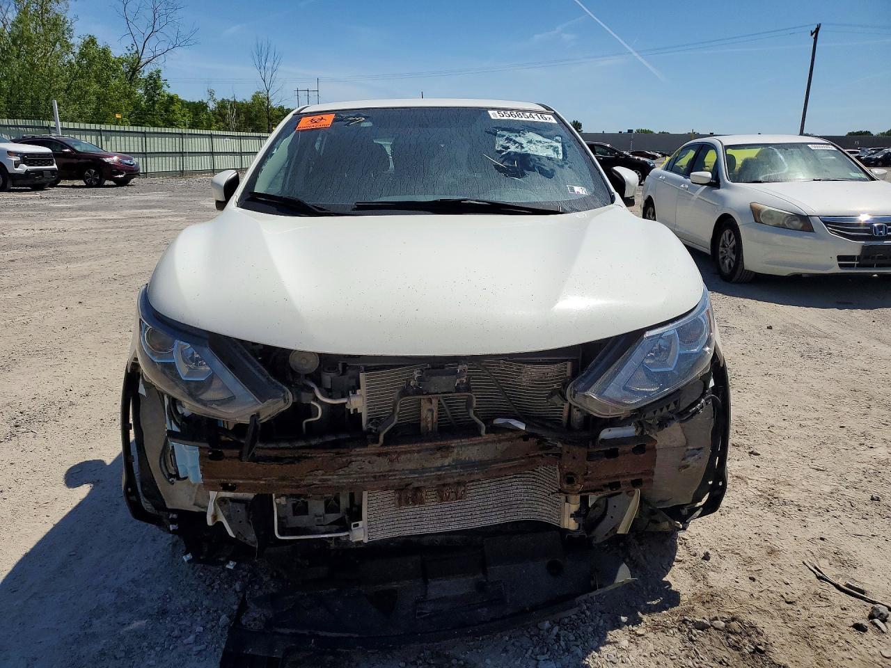 2019 Nissan Rogue Sport S - Фото 5