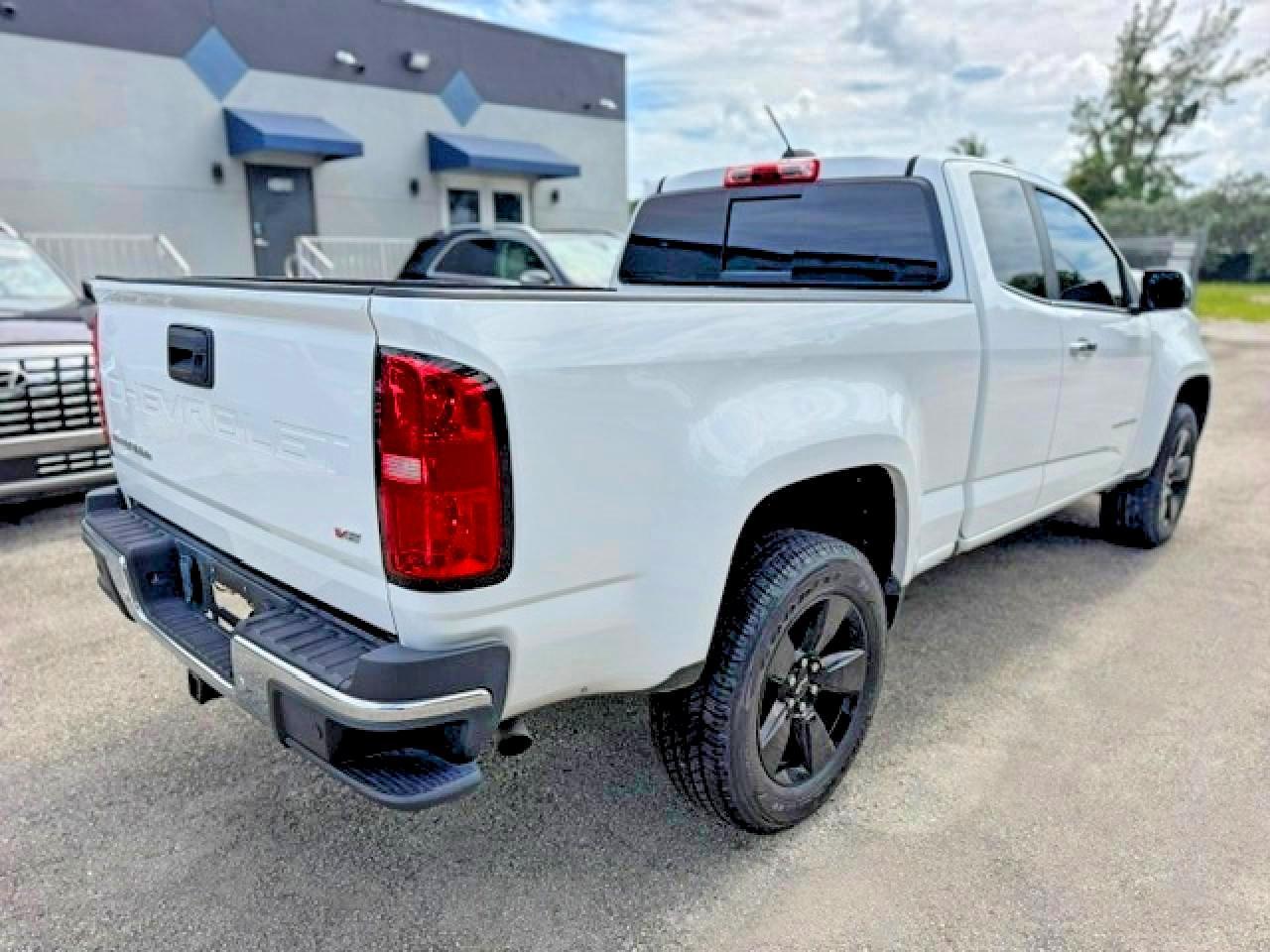 2021 Chevrolet Colorado Lt - Фото 3