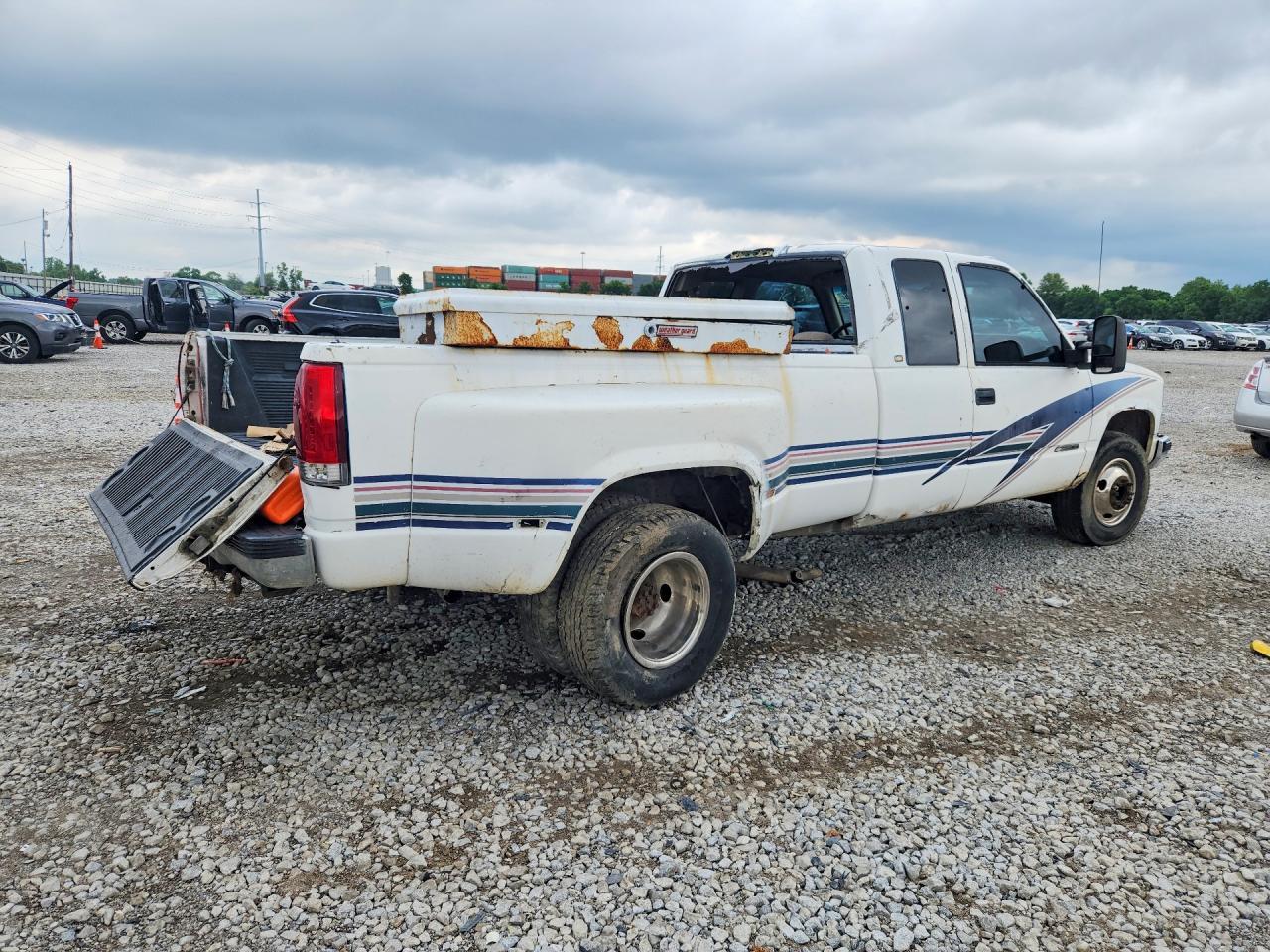 1997 Chevrolet Gmt-400 C3500 - Фото 3