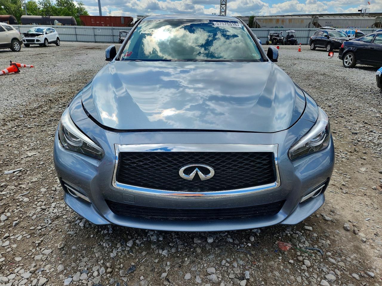 2017 Infiniti Q50 3.0T Signature Edition - Фото 5
