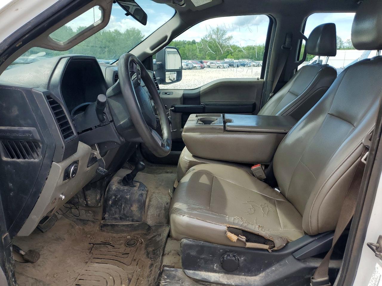 2017 Ford F250 Super Duty - Фото 7