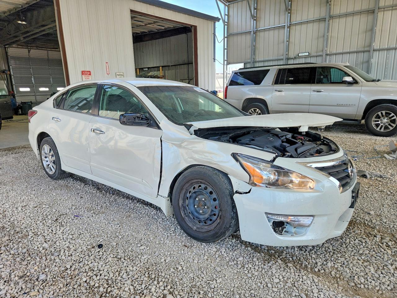 2014 Nissan Altima - Image 4