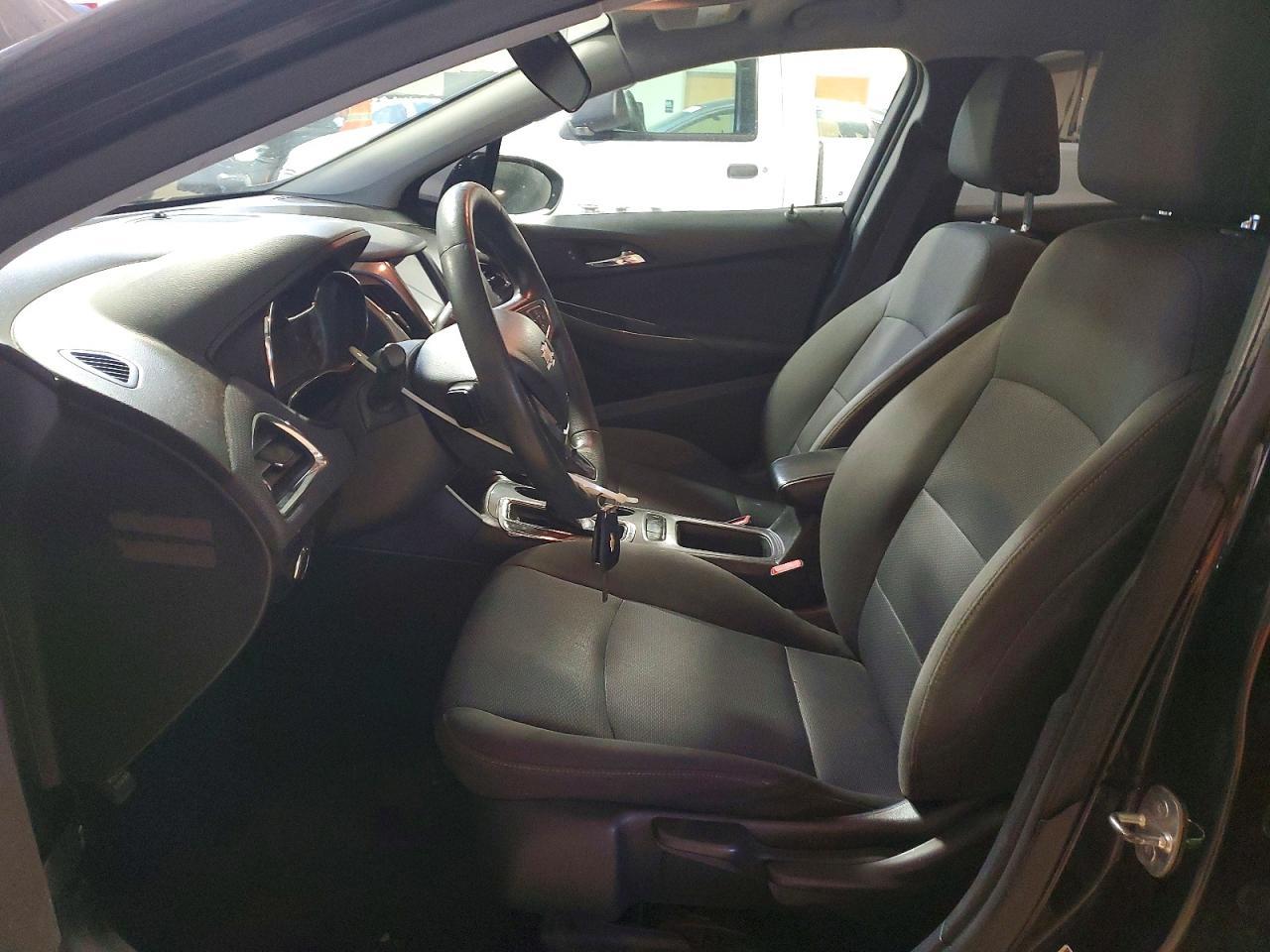 2019 Chevrolet Cruze Ls - Image 7