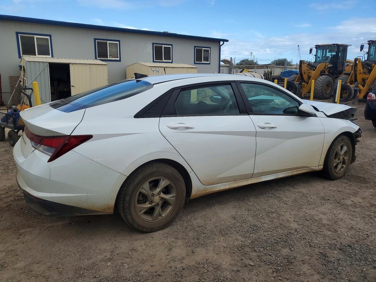 2022 Hyundai Elantra Se - Фото 3