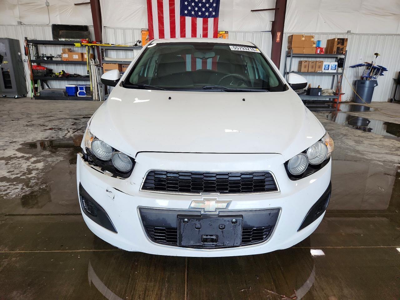 2013 Chevrolet Sonic Lt - Image 5