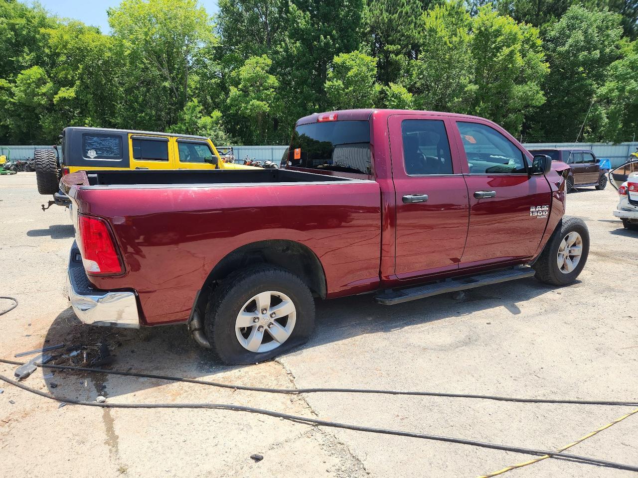 2019 Ram 1500 Classic Tradesman - Image 3