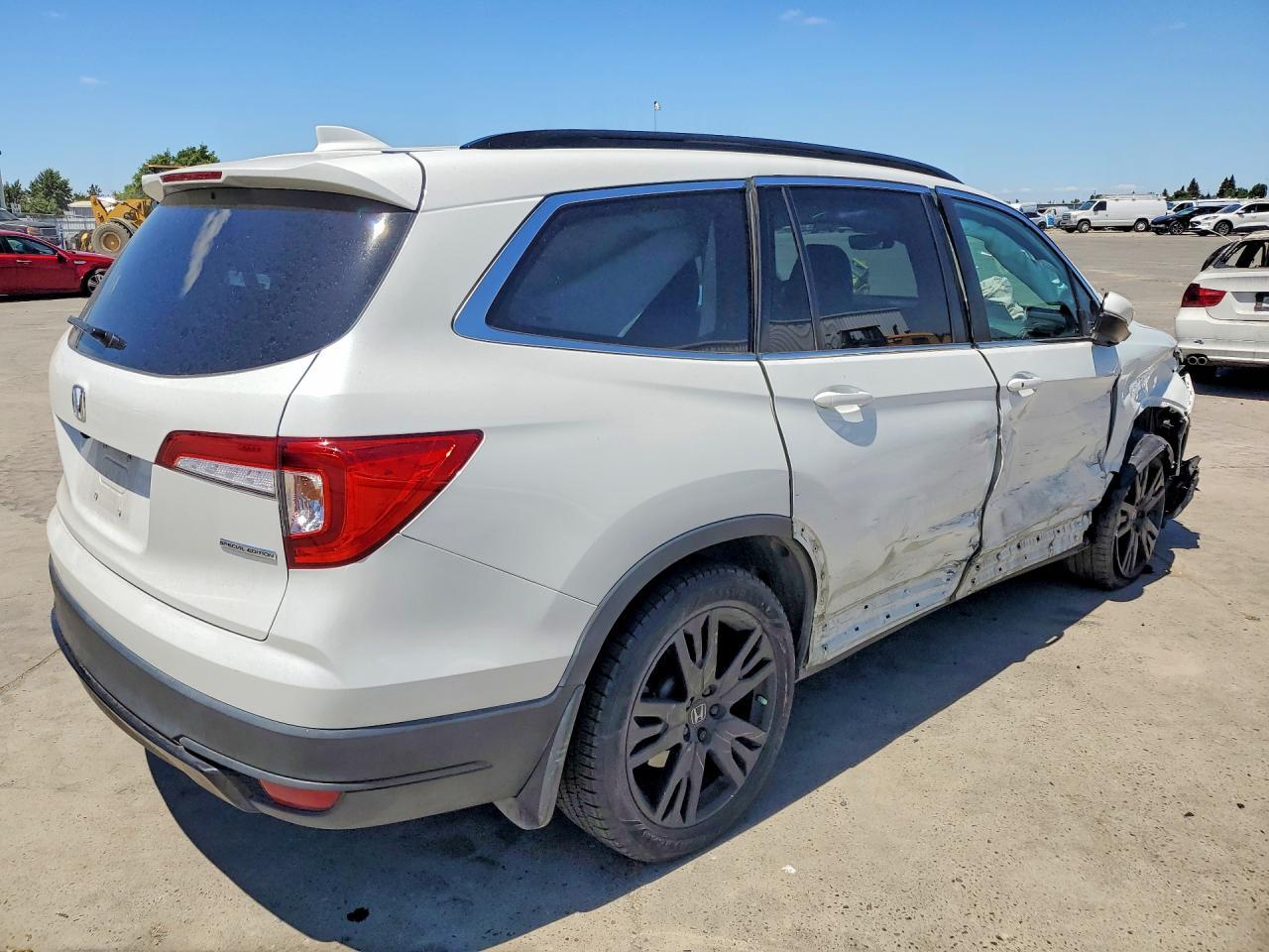 2022 Honda Pilot Se - Фото 3