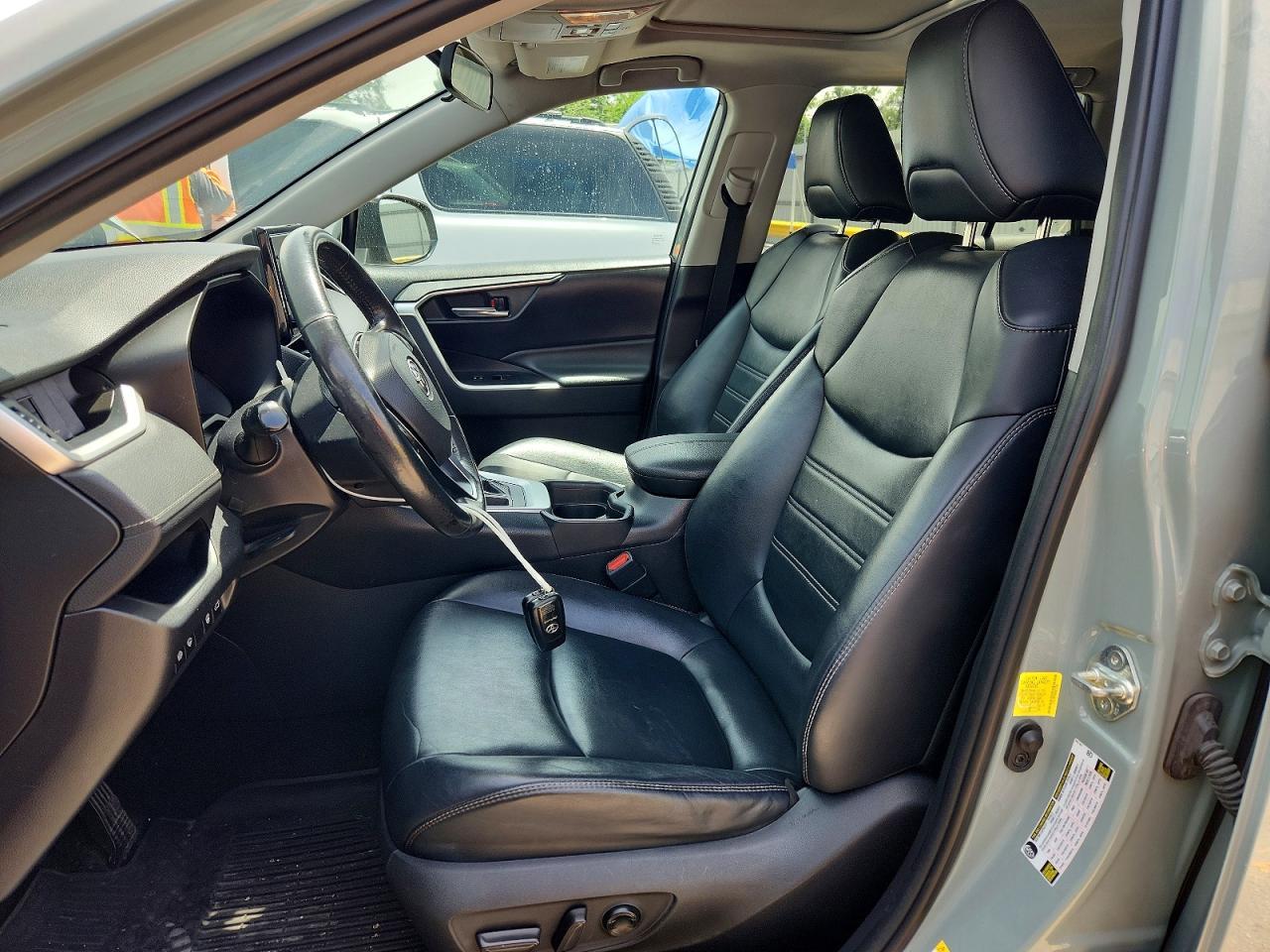 2019 Toyota Rav4 Xle Premium - Image 7