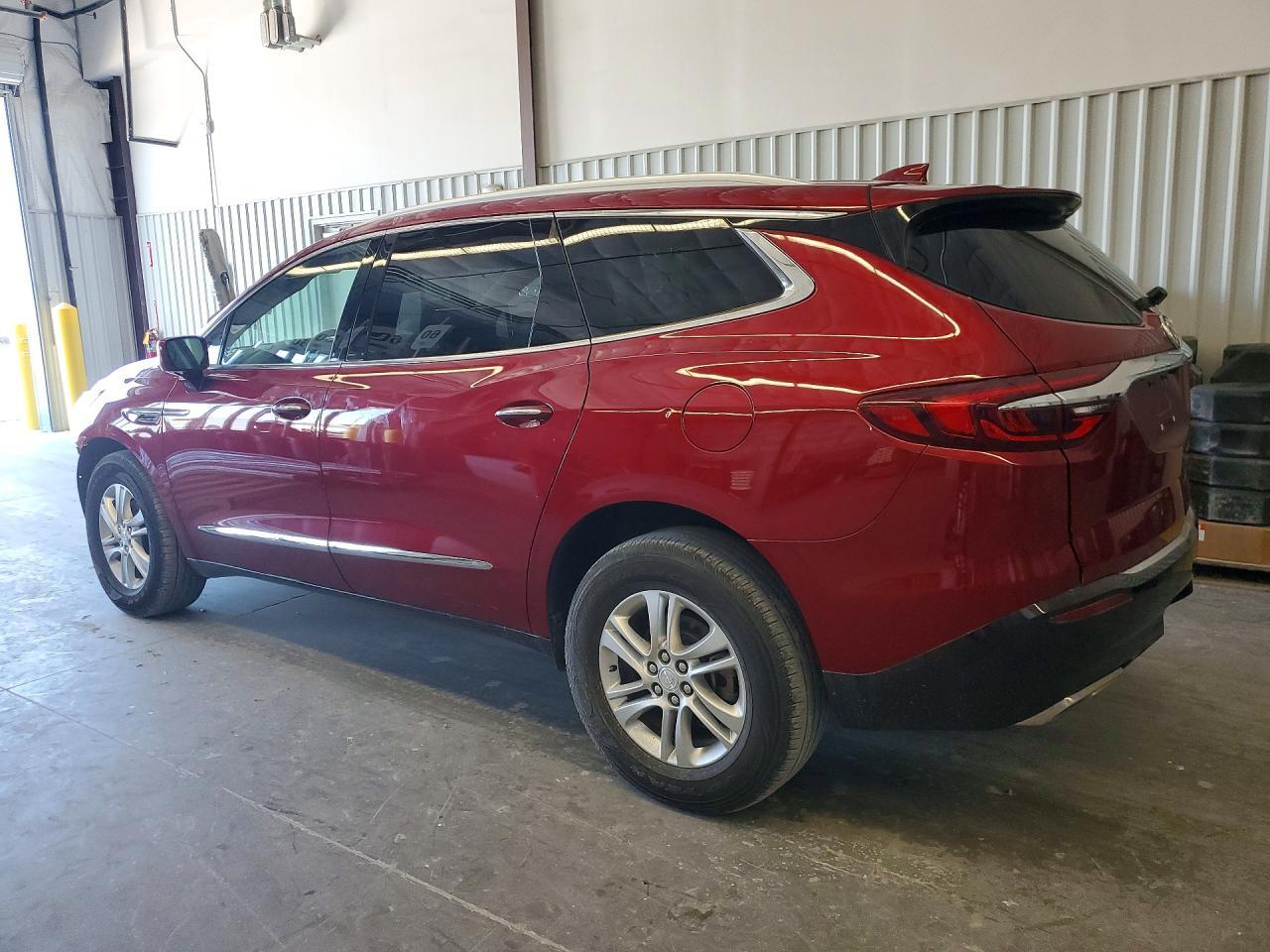 2020 Buick Enclave Essence - Image 2
