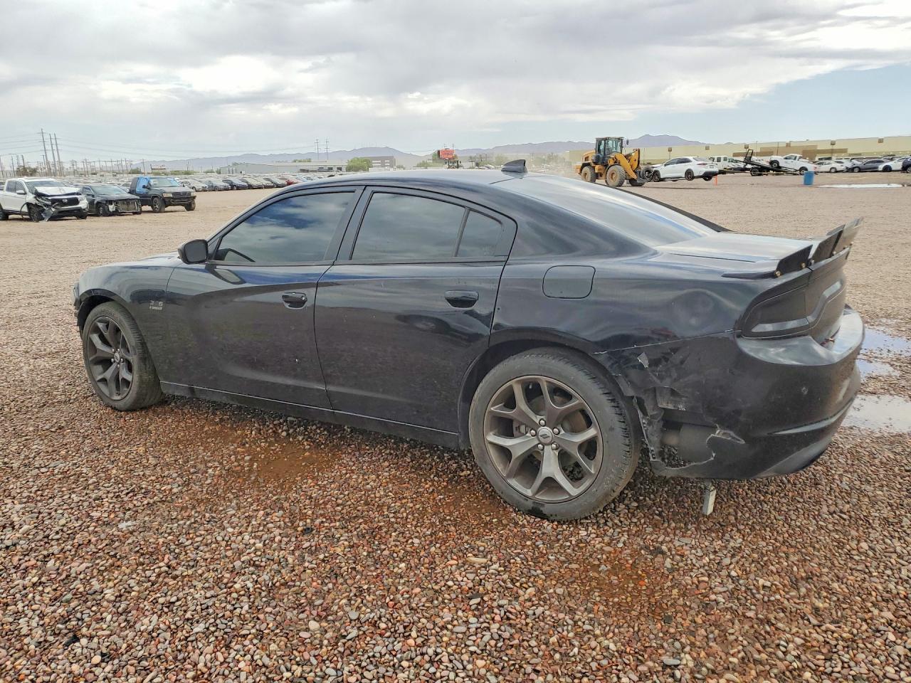 2017 Dodge Charger R/T - Image 2
