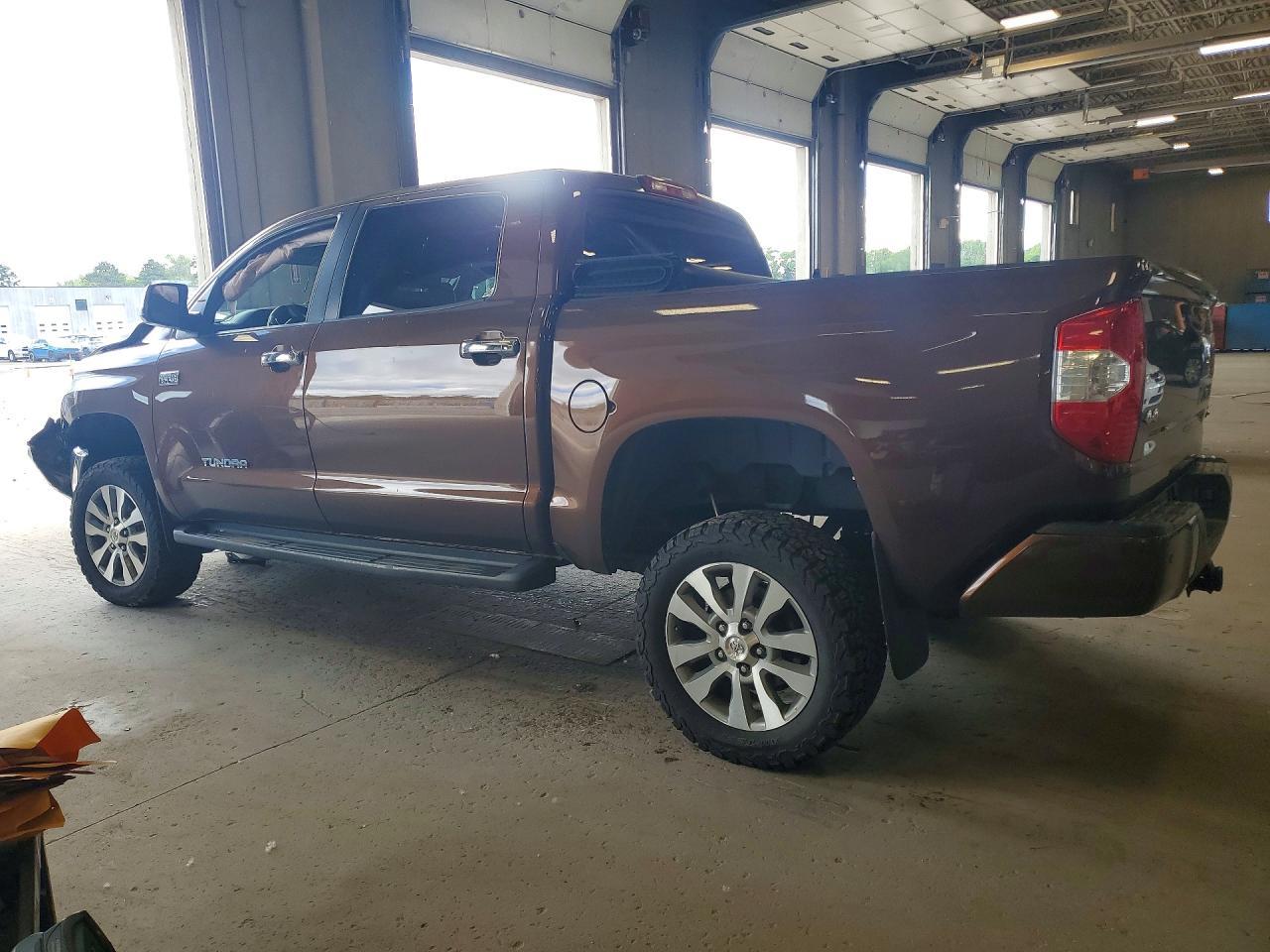 2016 Toyota Tundra Limited - Фото 2