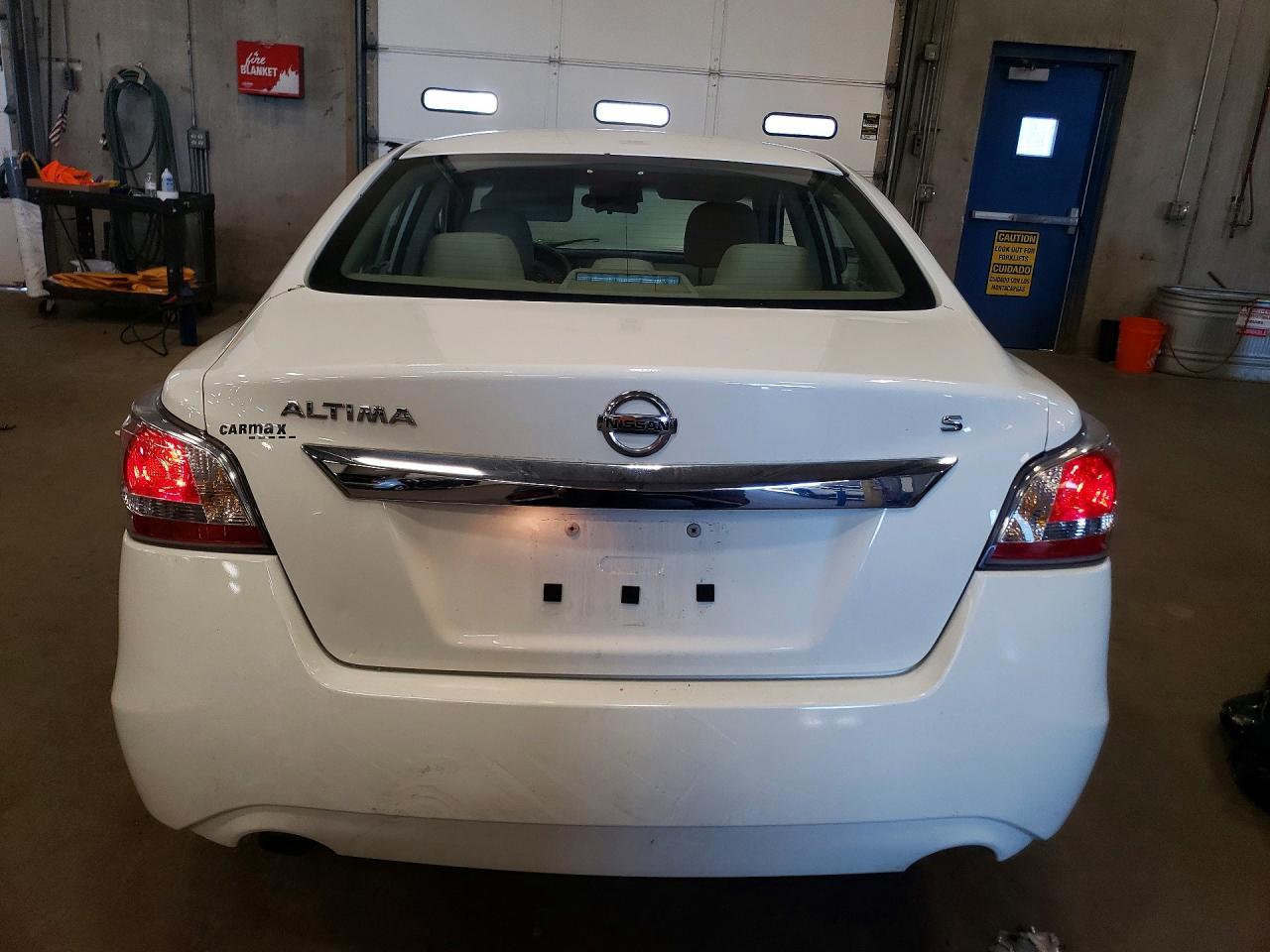2015 Nissan Altima 2.5 S - Фото 6