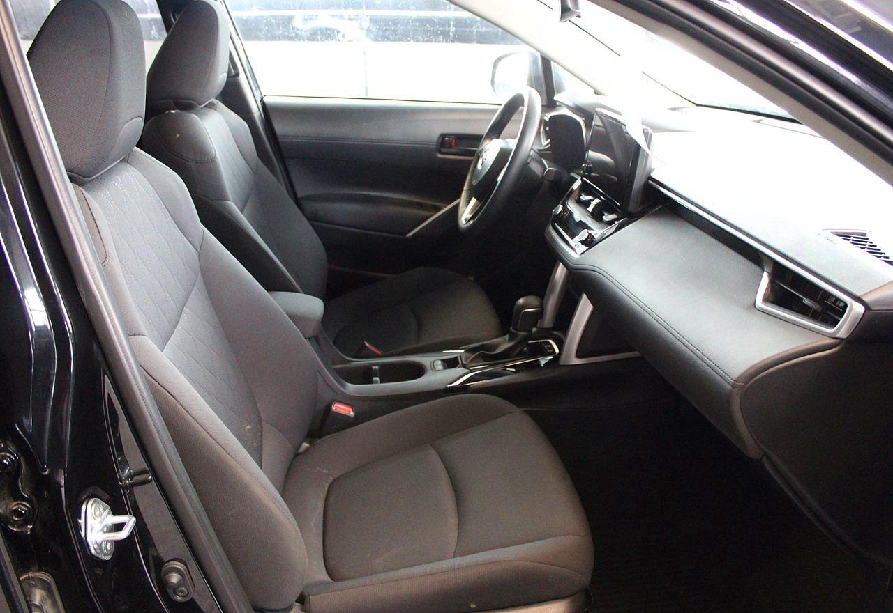 2024 Toyota Corolla Cross Le - Фото 5