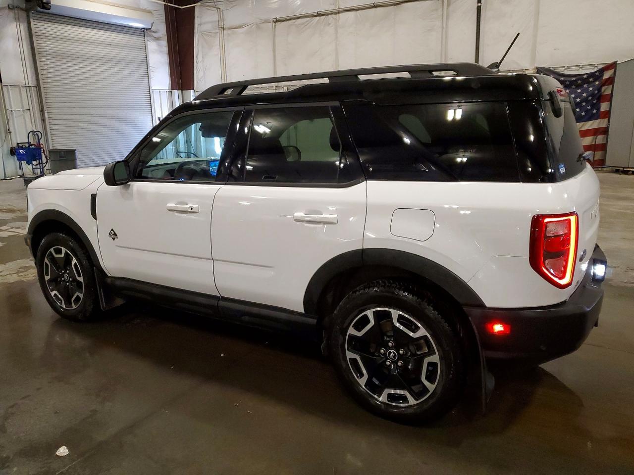 2022 Ford Bronco Sport Outer Banks - Фото 2