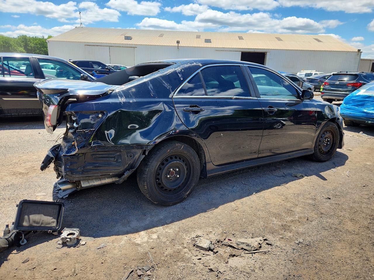 2009 Toyota Camry Se - Image 3